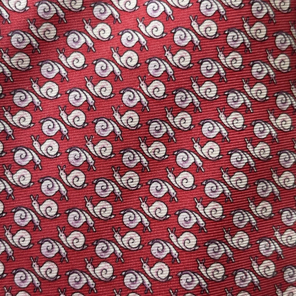 Jos. A. Bank Silk‎ Tie Mens Executive Collection Pink Snails All Over 60"